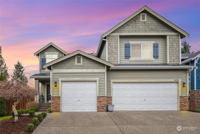 craftsman house featuring a garage