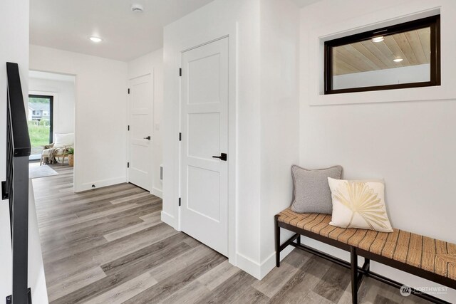 205 Riverwalk Dr, Lynden, WA 98264 - corridor featuring light wood-type flooring and recessed lighting