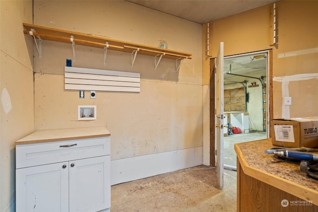 laundry room featuring washer hookup