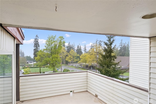 8516 196th St SW Unit 302, Edmonds, WA 98026 - view of balcony