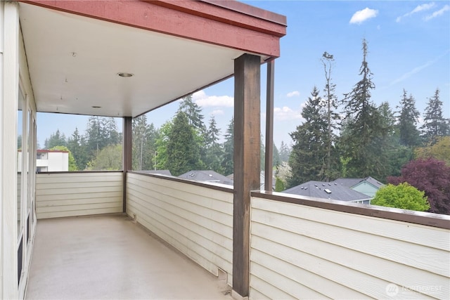 8516 196th St SW Unit 302, Edmonds, WA 98026 - view of balcony