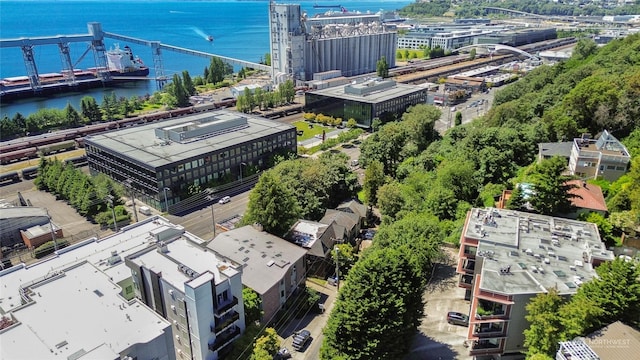 bird's eye view with a water view