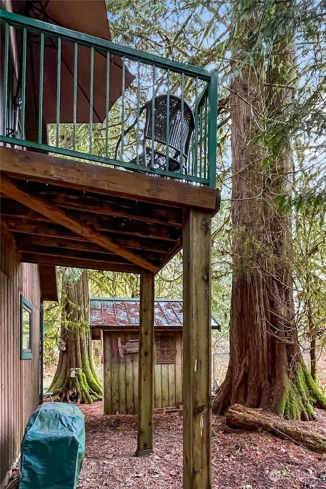 exterior space featuring grilling area