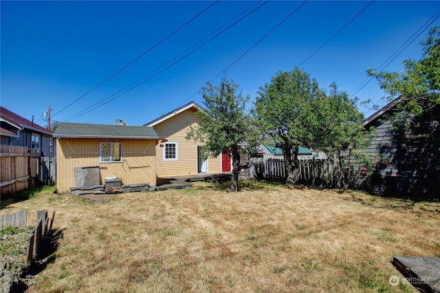 exterior space with a lawn