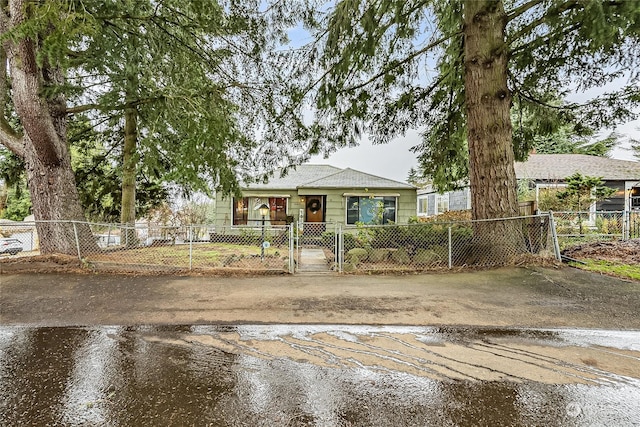 view of front of property