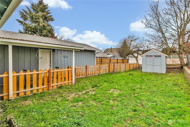 1675 S 57th St, Tacoma, WA 98408 - fenced backyard with a storage shed