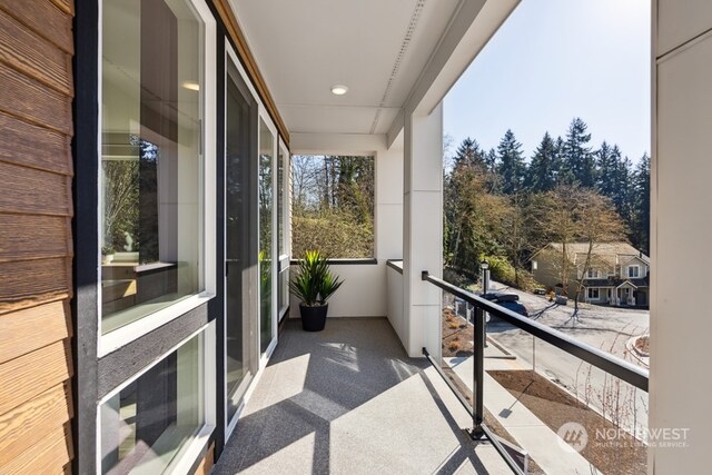 4021 Aberdeen Way NE, Renton, WA 98056 - view of balcony