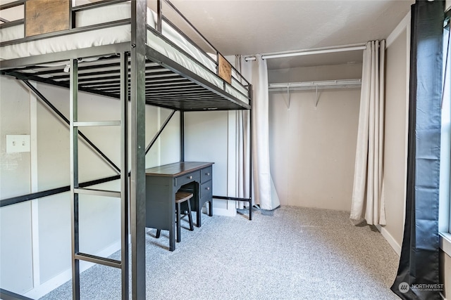 bedroom featuring a closet