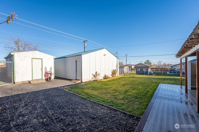 view of yard with a shed