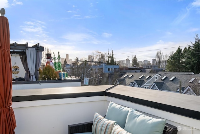 balcony featuring outdoor lounge area