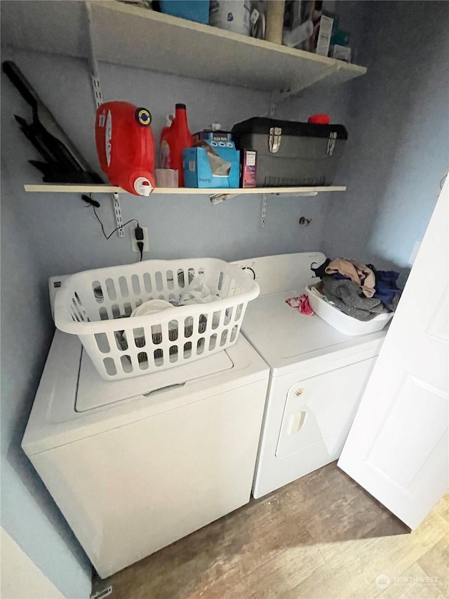 4105 Stone Way N, Seattle, WA 98103 - laundry area with washer and clothes dryer