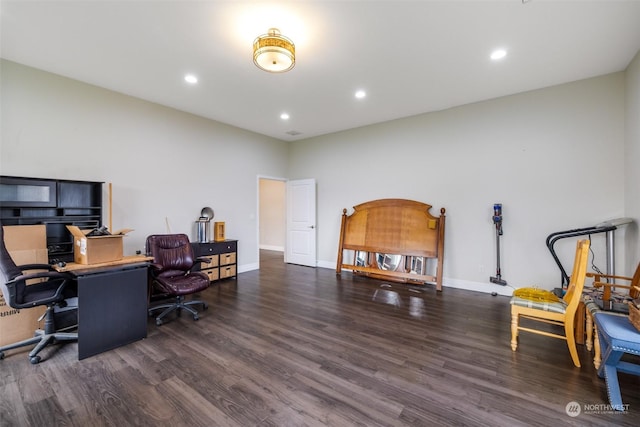 office area with dark wood-type flooring