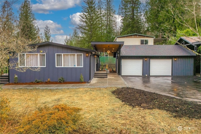 view of front property with a garage