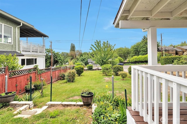 11427 Military Rd, Seattle, WA 98168 - view of yard