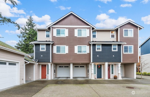 view of front of house featuring a garage