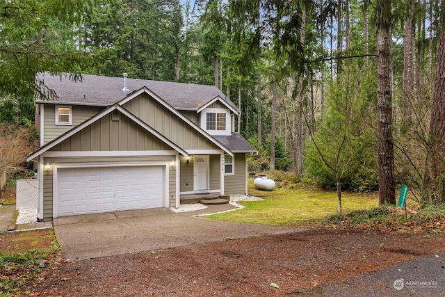 view of front of home featuring a garage