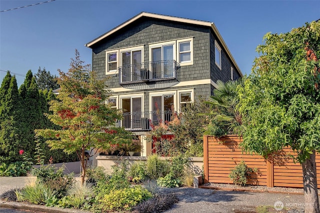 2031 42nd Ave E, Seattle, WA 98112 - view of front of home featuring a balcony