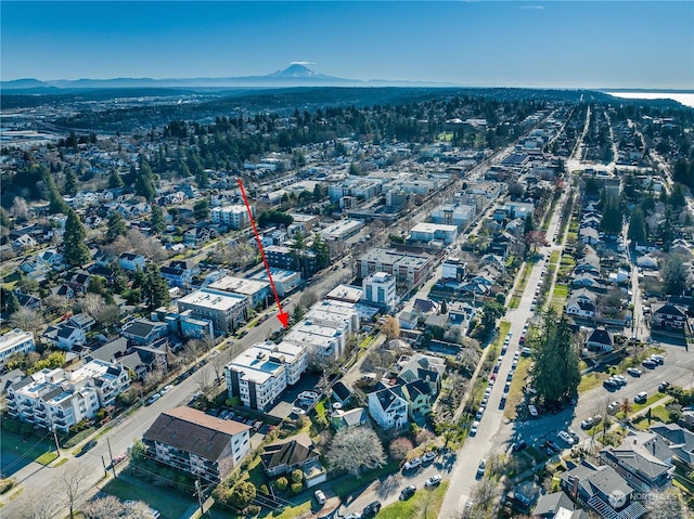 bird's eye view featuring a mountain view