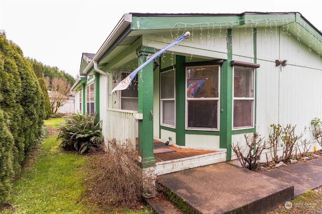 view of home's exterior