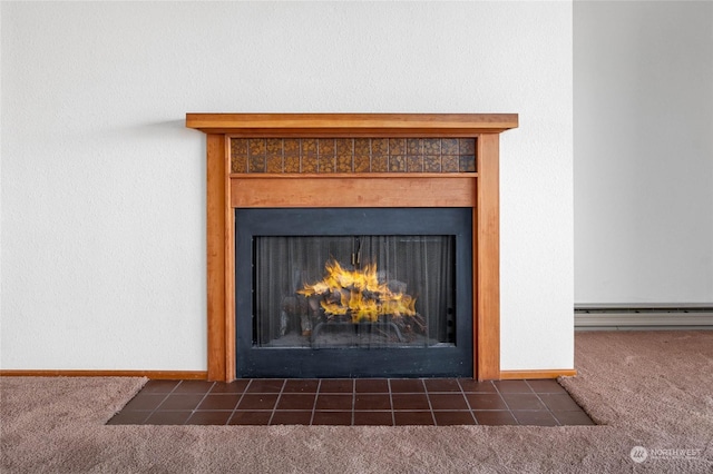 room details featuring carpet flooring