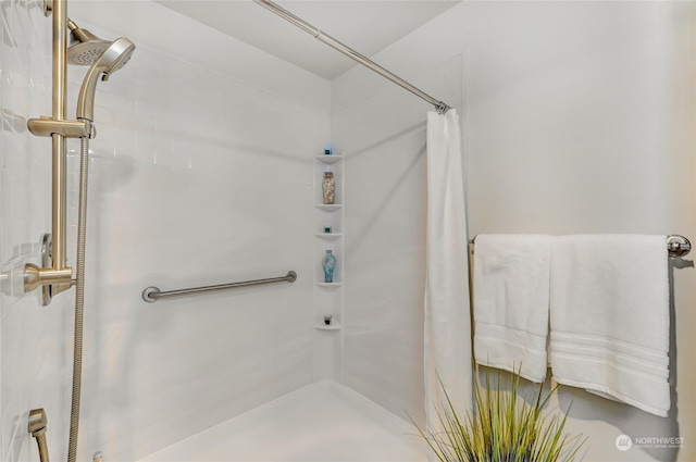 bathroom with walk in shower