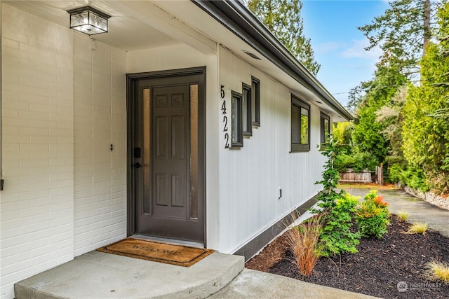 view of doorway to property