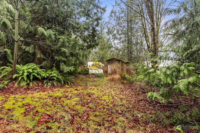 Listing photo 3 for 491 No Name Rd, Port Ludlow WA 98365