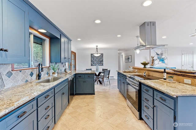 kitchen featuring electric stove, island exhaust hood, hanging light fixtures, a sink, and a peninsula