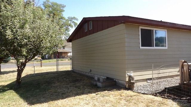 view of home's exterior