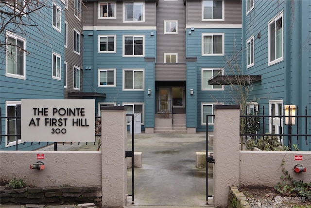 300 10th Ave Unit B-105, Seattle, WA 98122 - view of community sign