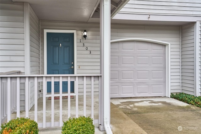 view of property entrance