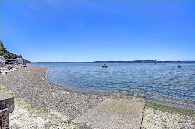 337 Moana Dr, Camano Island, WA 98282 - water view