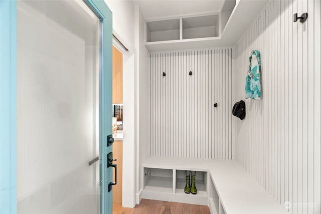 5537 34th Ave NE, Seattle, WA 98105 - mudroom featuring light hardwood / wood-style flooring