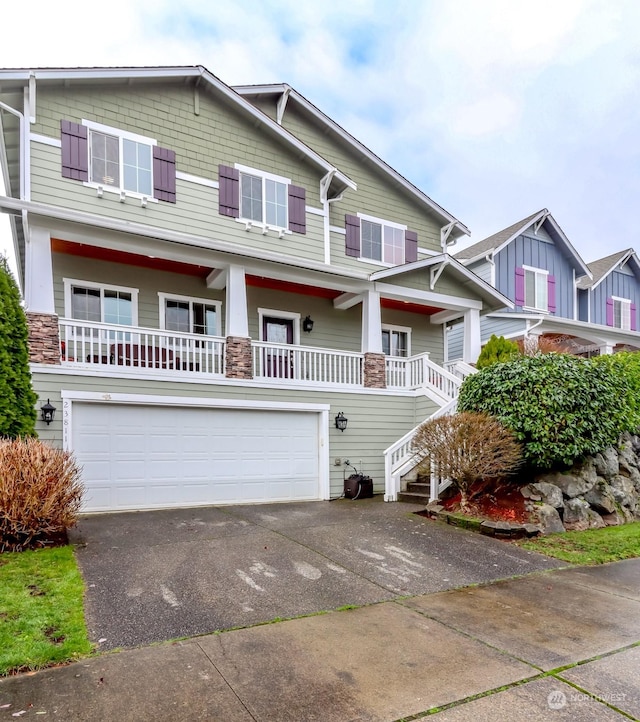 craftsman-style house featuring a garage