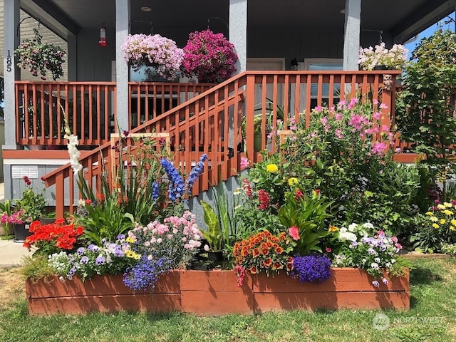 exterior space with a porch