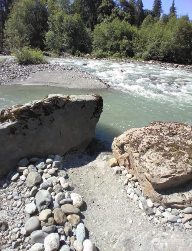 view of water feature