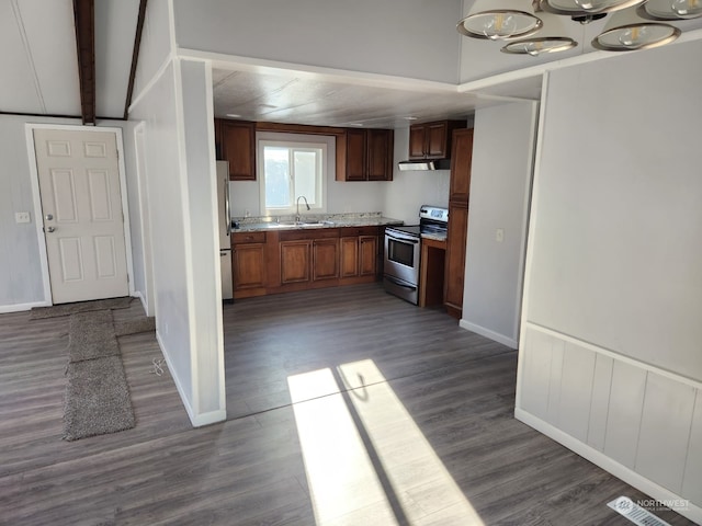 2958 Mountain View Rd Unit F, Silverdale, WA 98383 - kitchen featuring stainless steel appliances, dark wood-type flooring, and under cabinet range hood