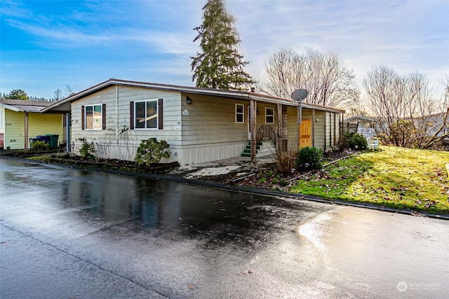 view of manufactured / mobile home