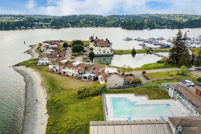 bird's eye view featuring a water view