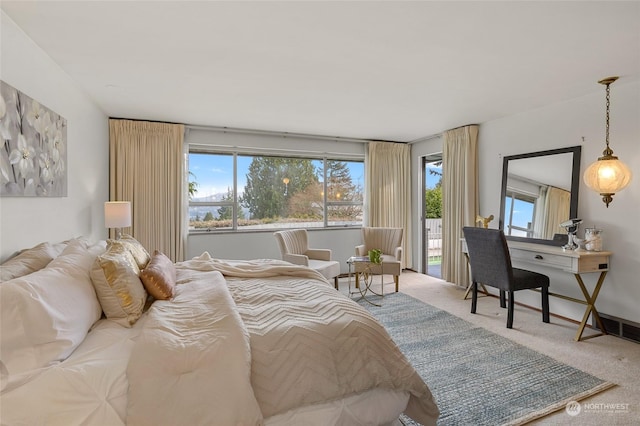 4144 94th Ave SE, Mercer Island, WA 98040 - carpeted bedroom featuring access to outside