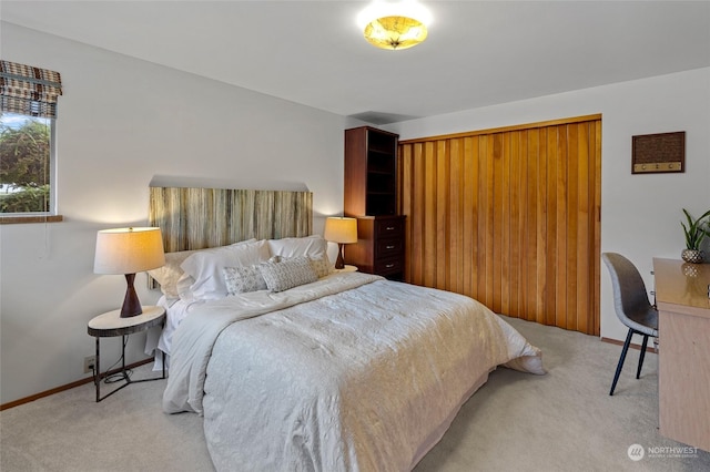 4144 94th Ave SE, Mercer Island, WA 98040 - carpeted bedroom featuring a closet