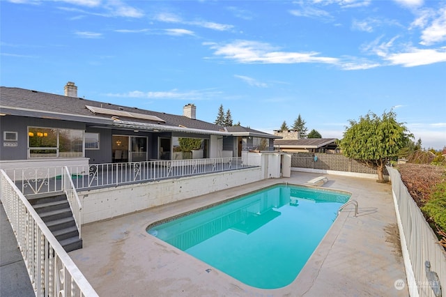 4144 94th Ave SE, Mercer Island, WA 98040 - view of swimming pool with a patio area