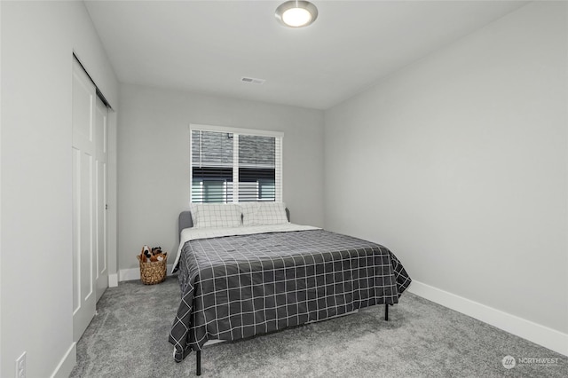 bedroom with carpet floors