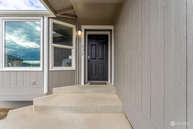 view of property entrance