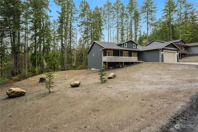 view of front of house featuring a garage