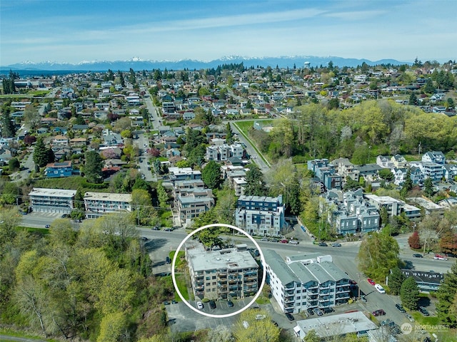 bird's eye view featuring a mountain view