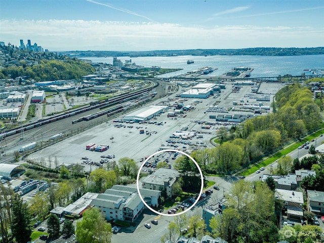 bird's eye view featuring a water view