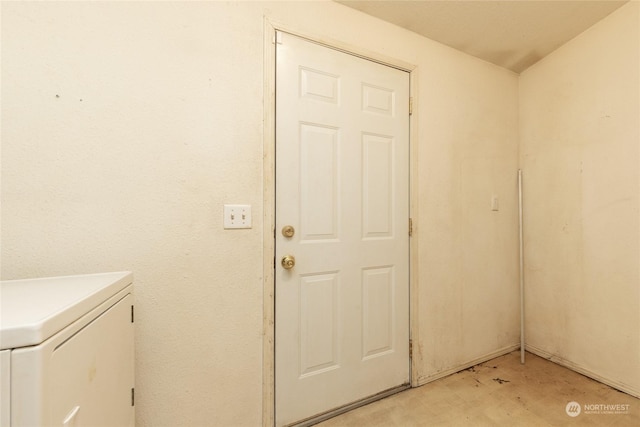 laundry area featuring washer / dryer