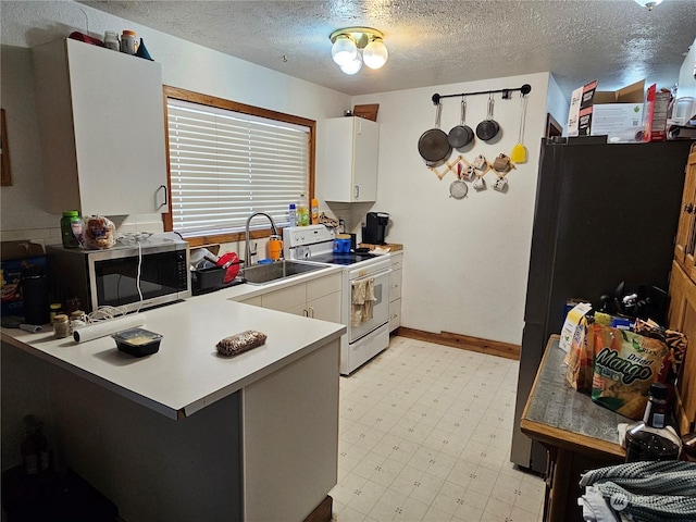 kitchen with kitchen peninsula, sink, white cabinetry, a textured ceiling, and white range with electric stovetop