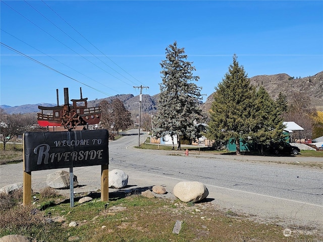 view of road featuring a mountain view